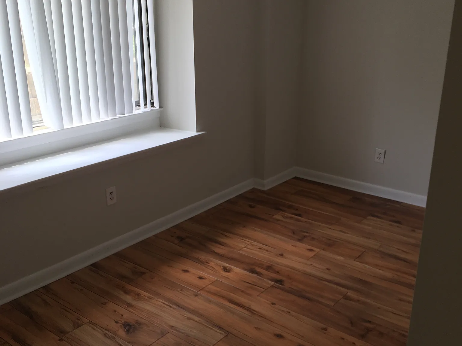 2 bed, 2.5 bath, 1350 sqft, $2,650 — Photo 2
