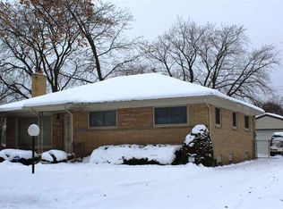 24260 Berkley St, Oak Park, MI 48237