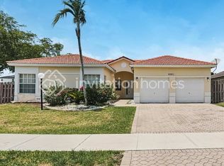 9191 SW 212th Ter, Cutler Bay, FL 33189