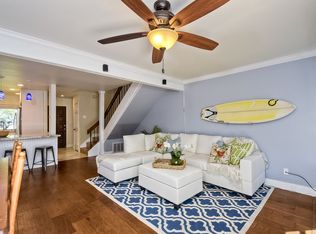 6953 Peach Tree Rd, Carlsbad, CA 92011