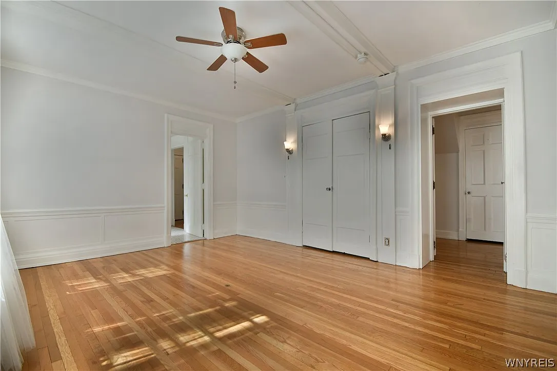 2 bed, 1.0 bath, 1200 sqft, $1,950 — Photo 4
