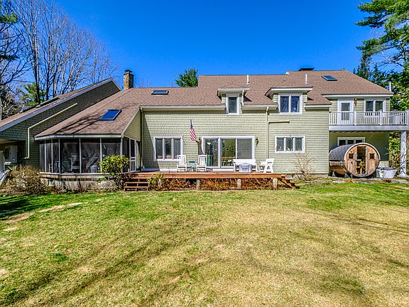 4th image of 47 Lakeside Dr