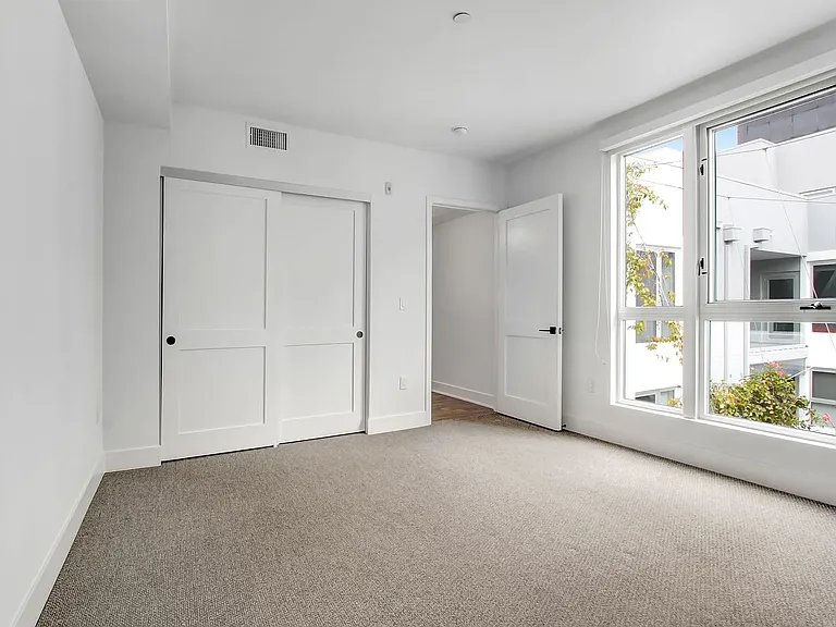 1167 S Barrington Ave #B203 — Photo 10