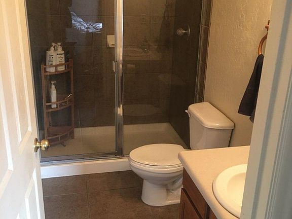 5th image of 1291 E Trevor Way