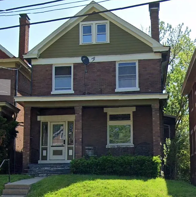 2366 Fairview Ave