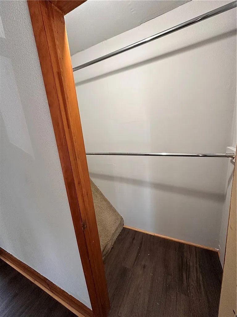 2 bed, 1092 sqft, $1,600 — Photo 4