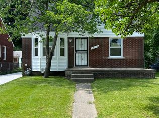 19715 Kelly Rd, Harper Woods, MI 48225