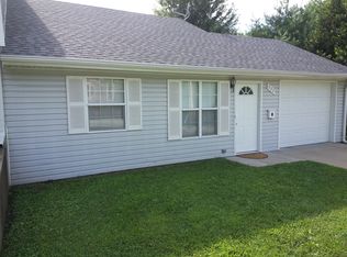 522 N Davis St, Maryville, MO 64468