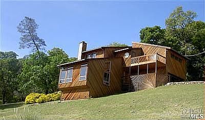 2nd image of 245 Circle Oaks Dr