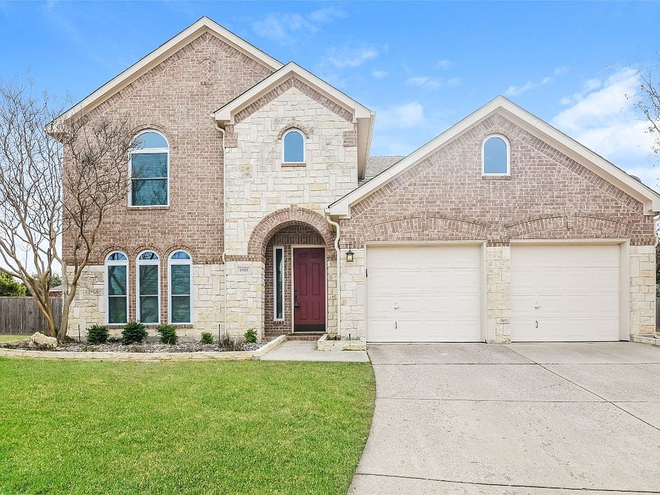 1st image of 4921 Bellflower Way