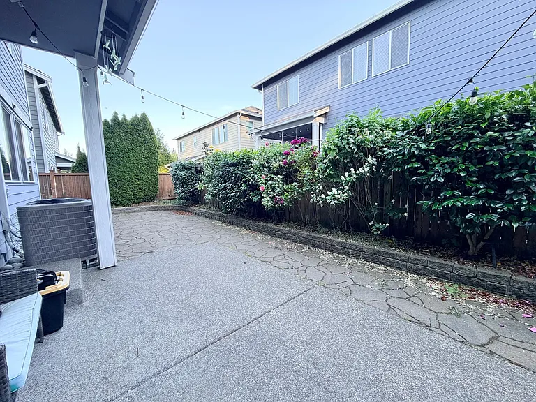 19614 35th Dr SE — Photo 16