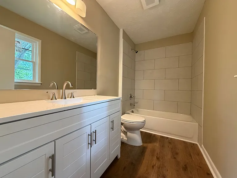 509 Mann St — Photo 10