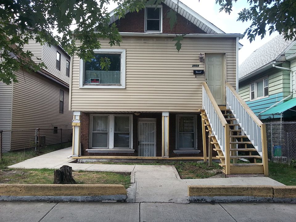 1st image of 3924 Catalpa St