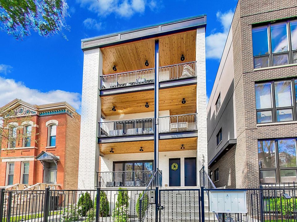 1st image of 1752 W Huron St #3