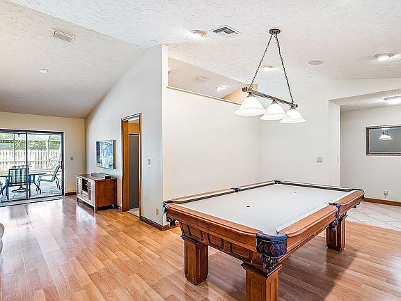 Living /Formal Dining Room