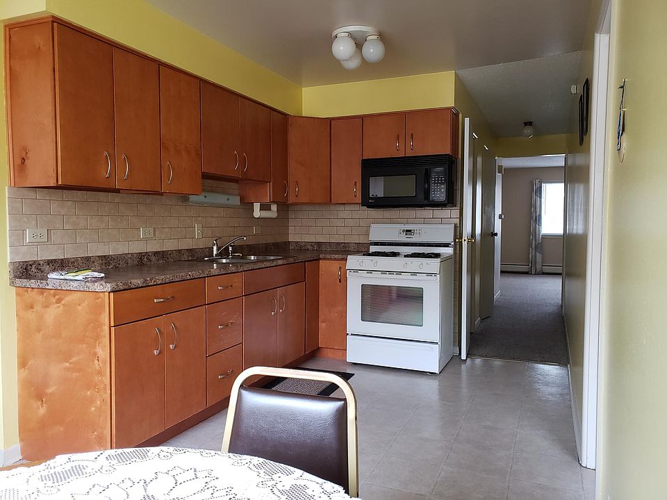1st image of 10035 Linda Ln