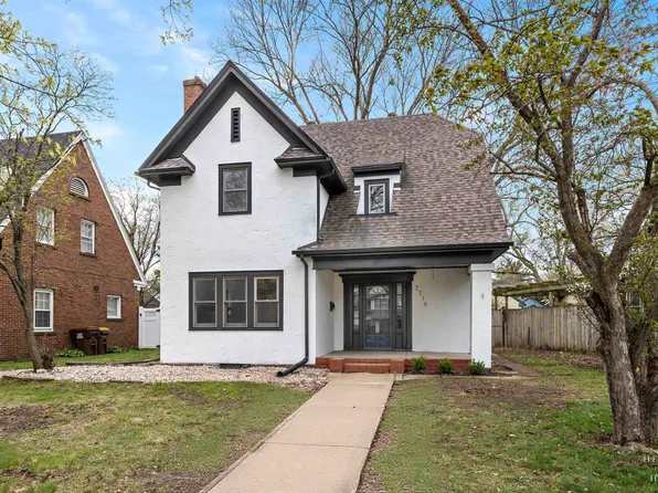 2216 Cumberland St, Rockford, IL 61103