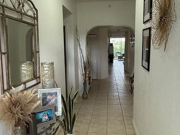 5th image of 10700 NW 66th St APT 302