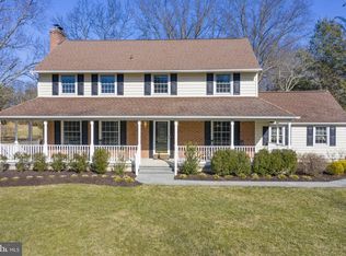 21 Harvey Ln, Malvern, PA 19355
