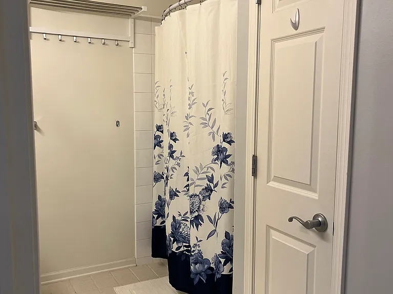 3872 S Lake Dr #402 — Photo 12