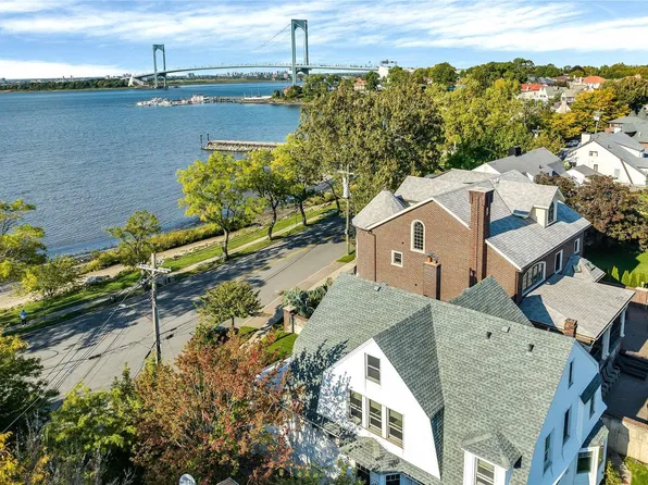 34 Boulevard, Malba, NY 11357