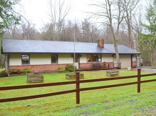 90 Grunder Run Rd, Warren, PA 16365