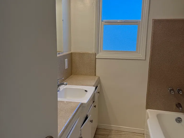5325 Radford Ave #5 — Photo 10