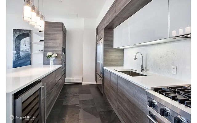 Sold by Douglas Elliman | media 25