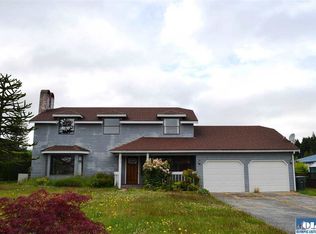 3610 Galaxy Pl, Port Angeles, WA 98362