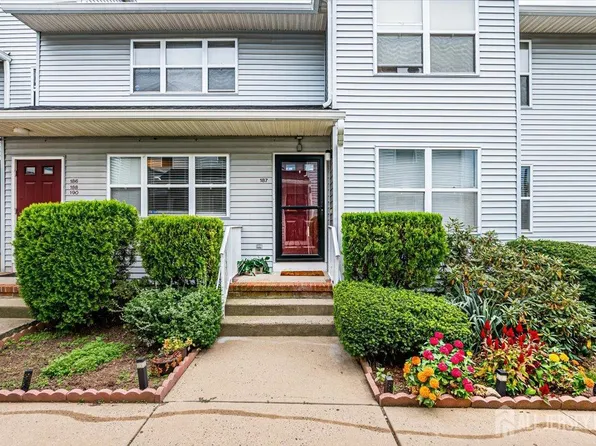 187 Bexley Ln, Piscataway, NJ 08854