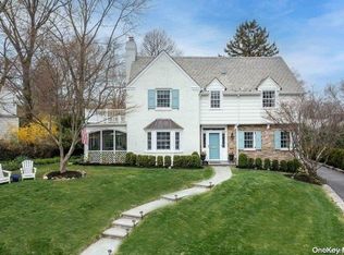 149 Revere Rd, Manhasset, NY 11030