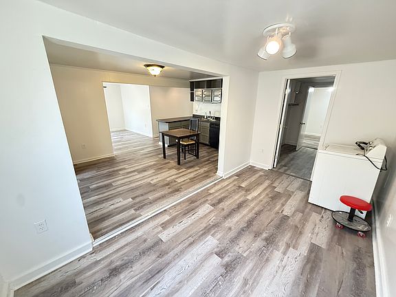4th image of 8016 Lady Gray St