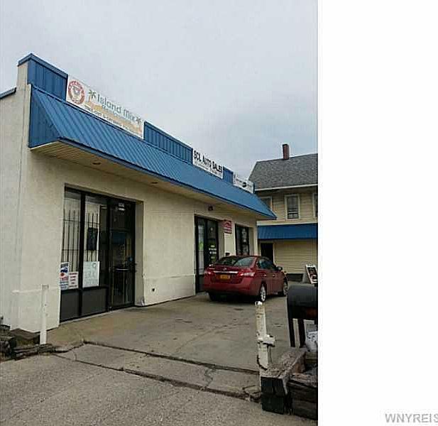 1st image of 867 Jefferson Ave