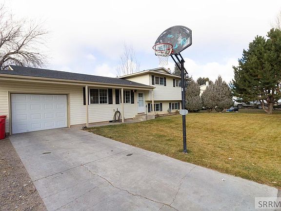 2nd image of 6677 N Derek Ln
