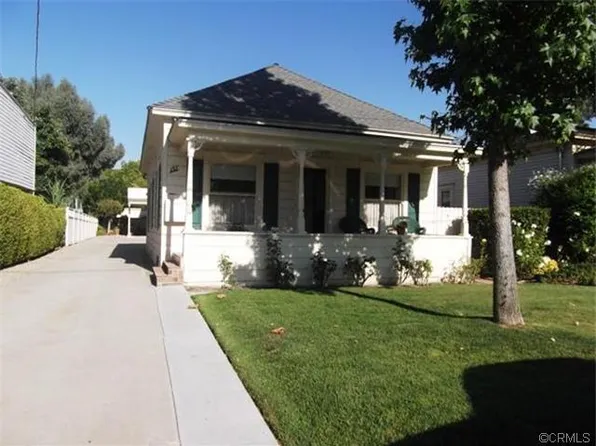 135 S A St, Tustin, CA 92780