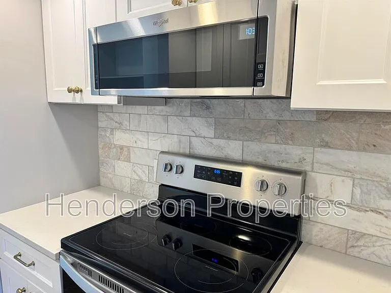501 Fenton Pl #K — Photo 5