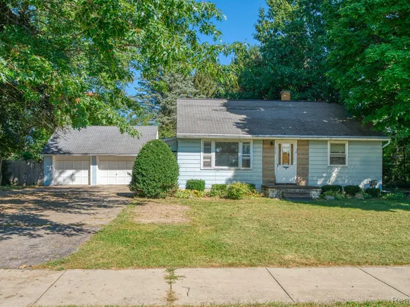 4985 Pardee Rd, Webberville, MI 48892