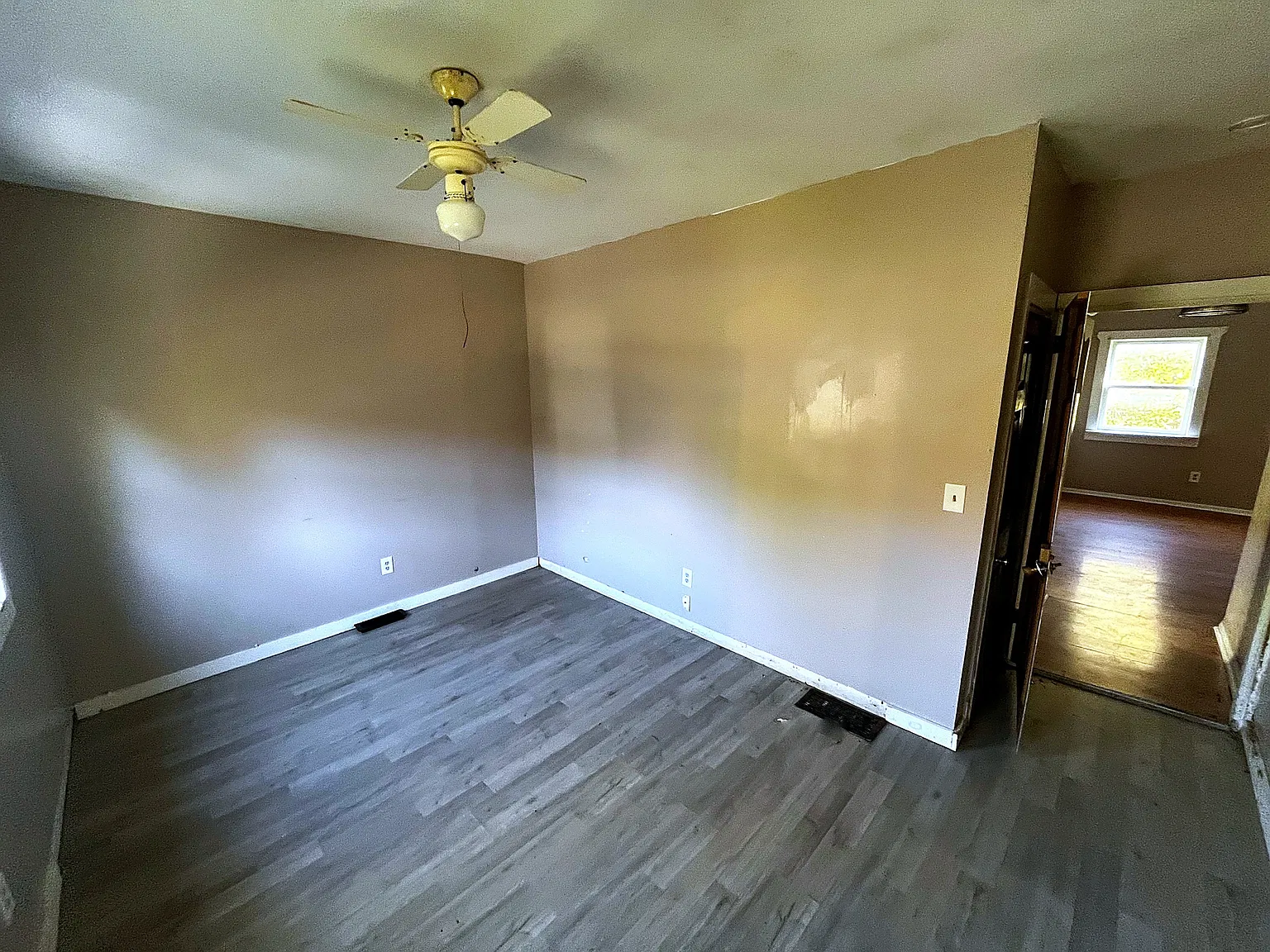 4 bed, 1604 sqft, $2,000 — Photo 4