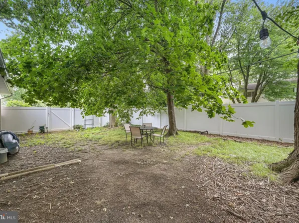 910 Wilson Dr, Dover, DE 19904