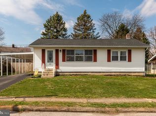 832 Gunnison Rd, York, PA 17404