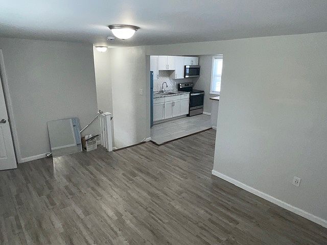 1st image of 216 Chestnut St