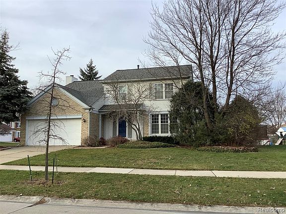 5th image of 44578 Fair Oaks Dr