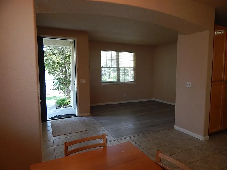 2333 Rodin Pl — Photo 22