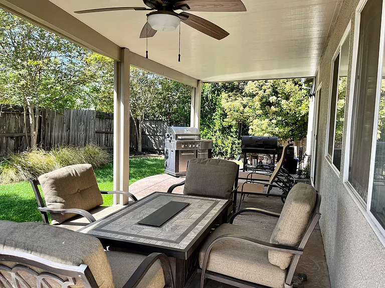 1946 Jim Casebolt Way — Photo 30