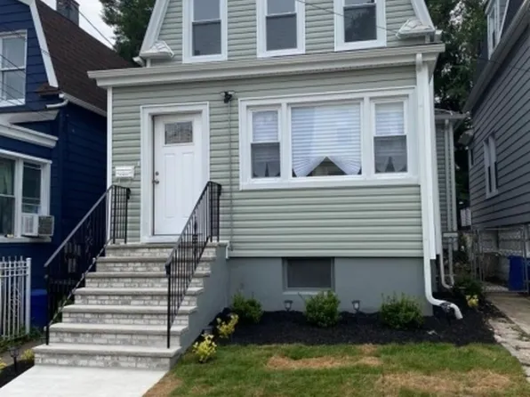 33 Olympic Ter, Irvington Twp., NJ 07111