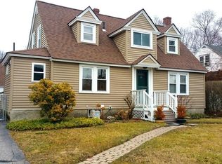 60 Malden St, Worcester, MA 01606