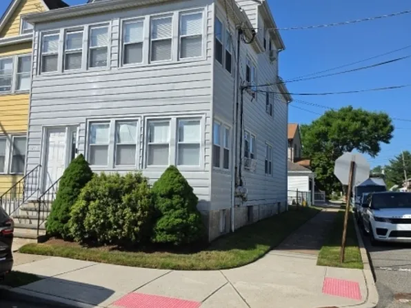 251 Speer Ave, Clifton City, NJ 07013