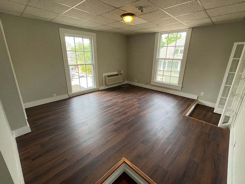 1st image of 1221 White Ave