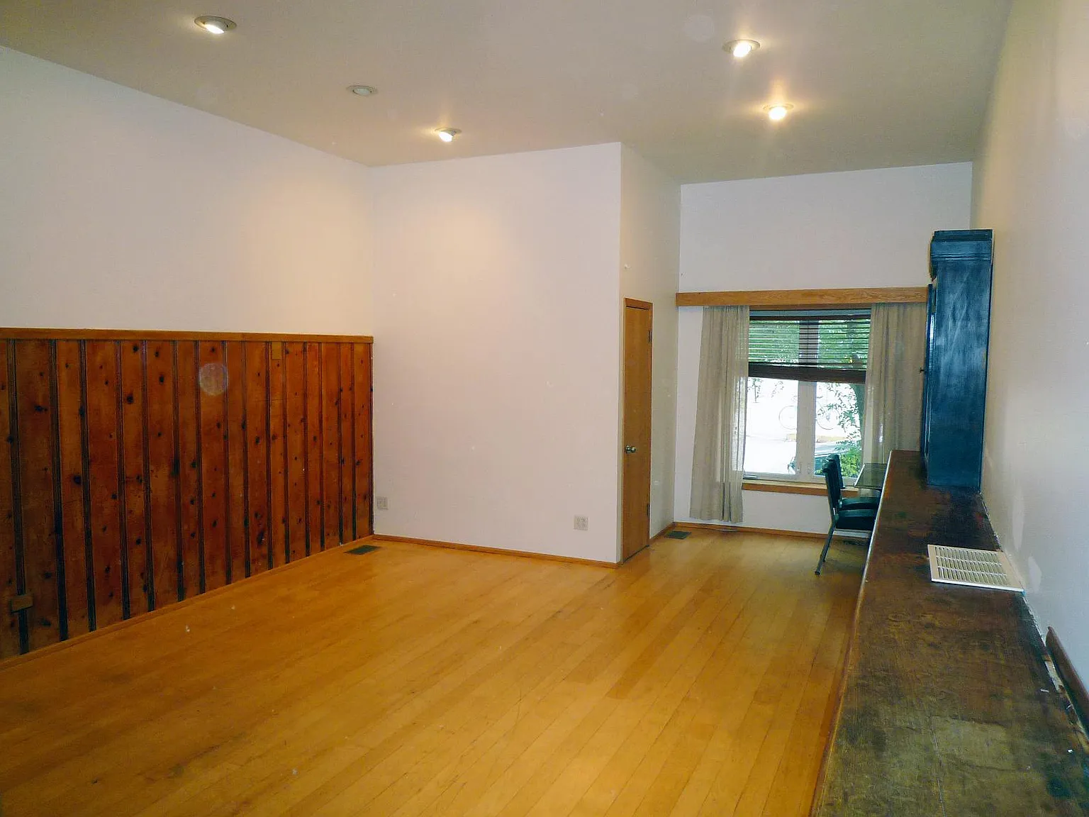 1 bed, $2,000 — Photo 4