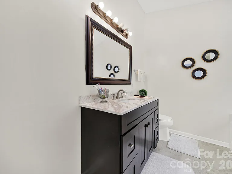 10541 Haddington Dr NW — Photo 20